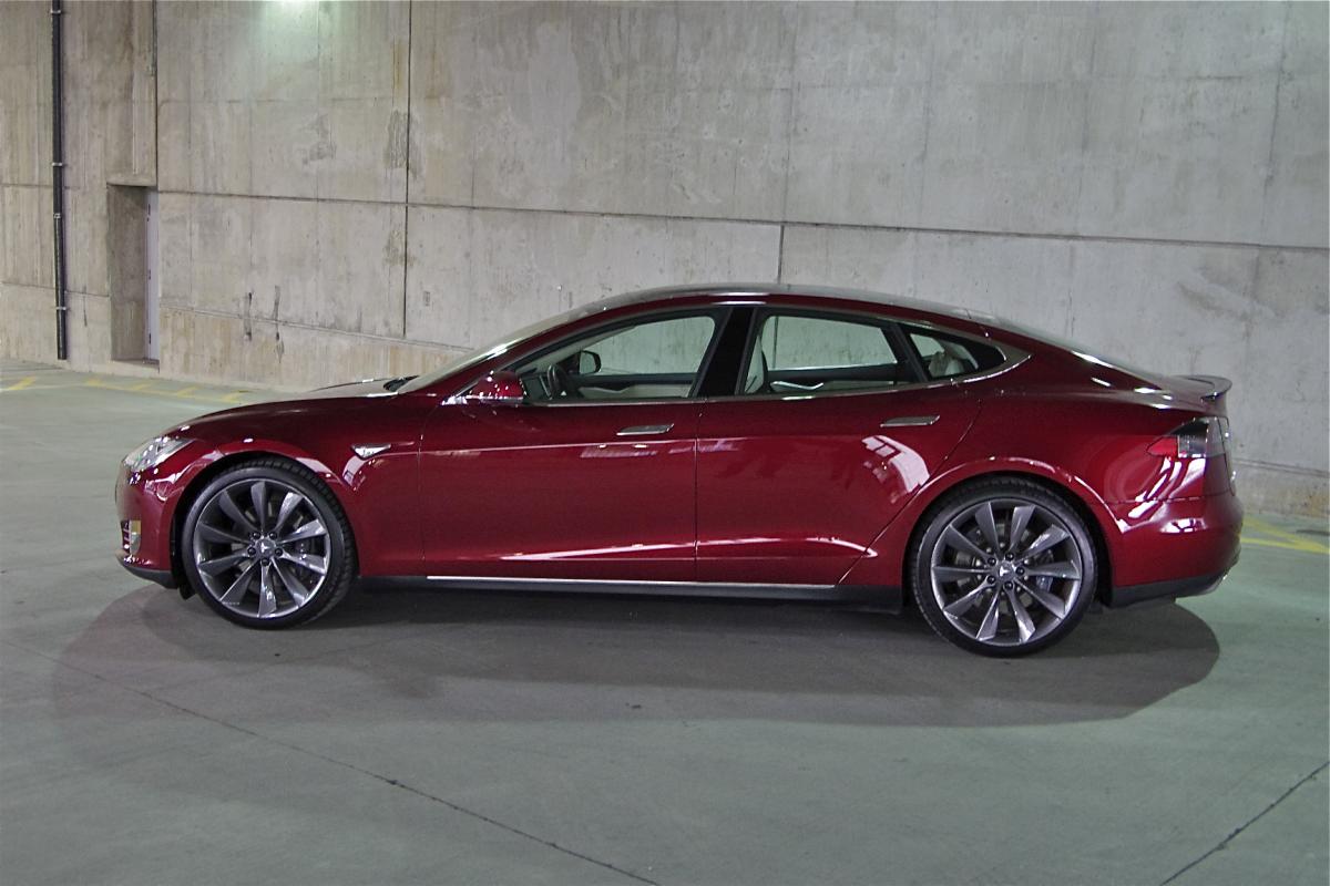 Tesla model s deals signature