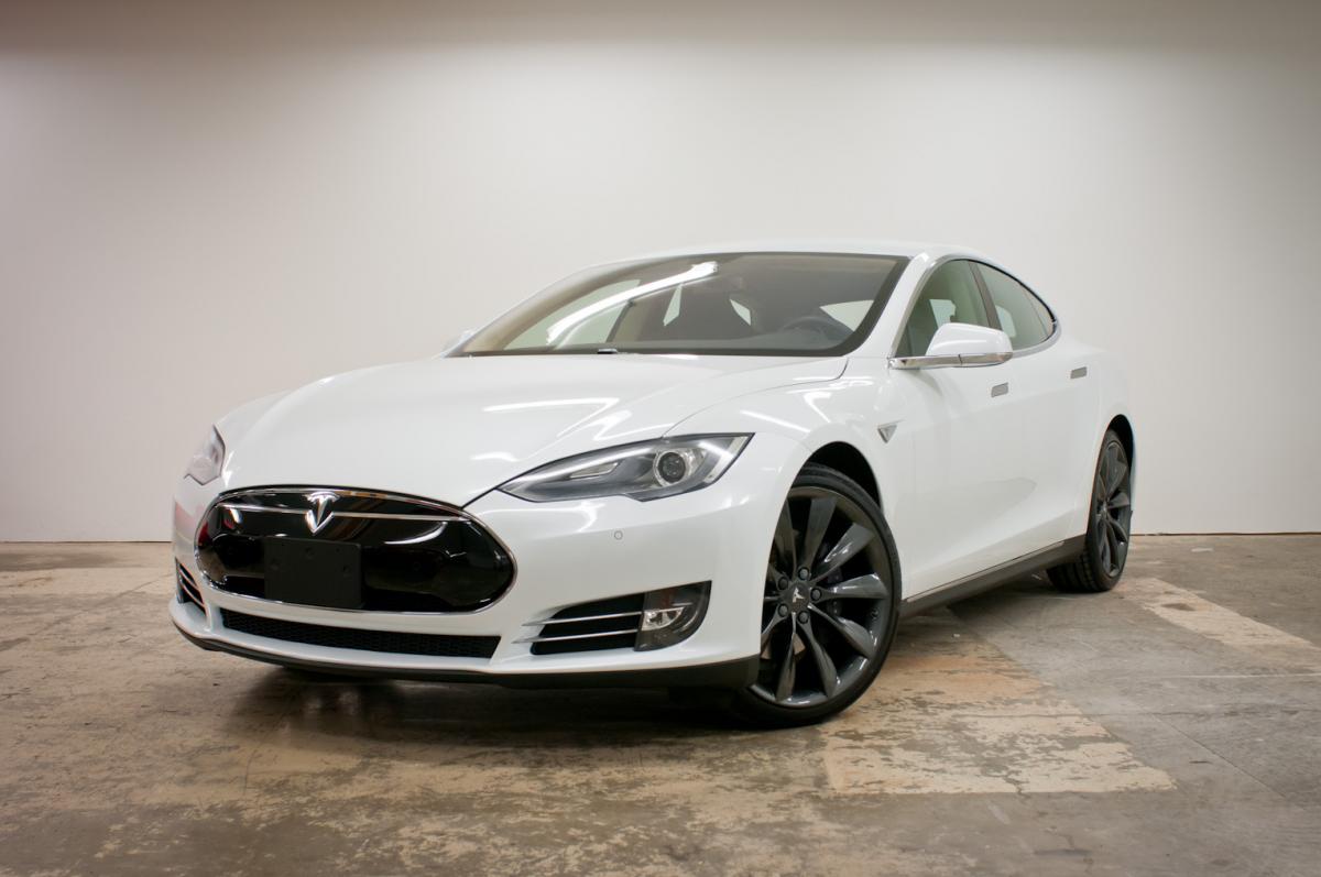 Tesla hotsell model s60
