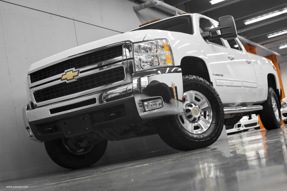2009 Chevrolet Silverado LTZ 2500 | Cor Motorcars 2009 Chevrolet Silverado LTZ 2500 | Cor Motorcars